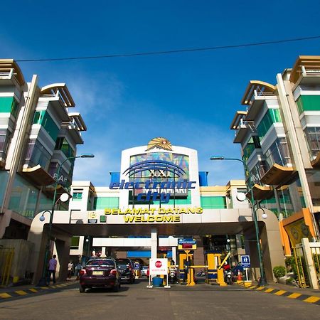 Ak Hotel Nagoya Hill Batam Esterno foto