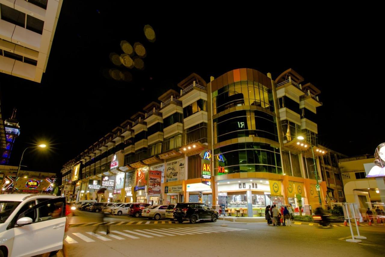 Ak Hotel Nagoya Hill Batam Esterno foto
