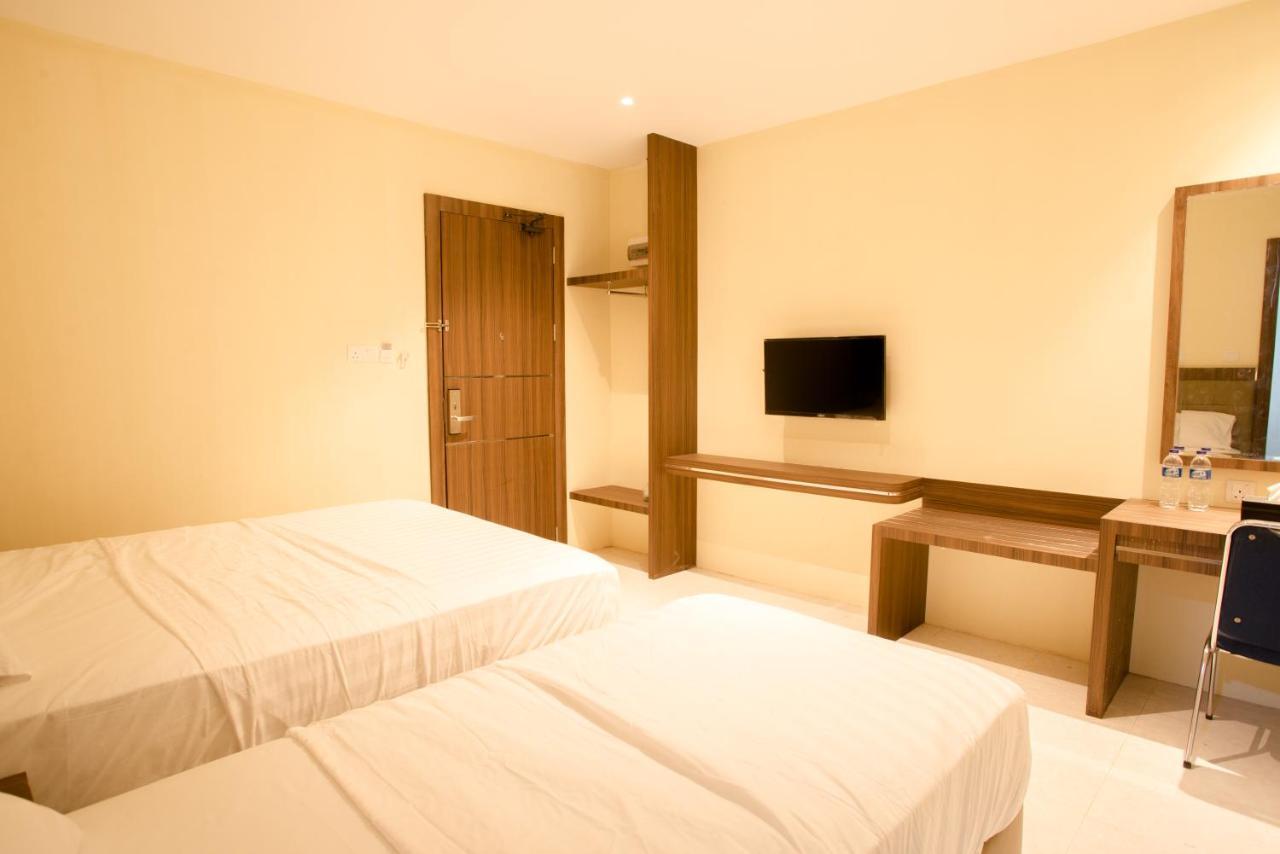 Ak Hotel Nagoya Hill Batam Esterno foto